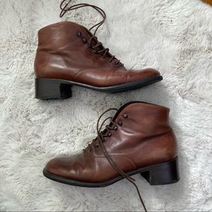 Classiques Entier Women’s leather booties - size 6.5